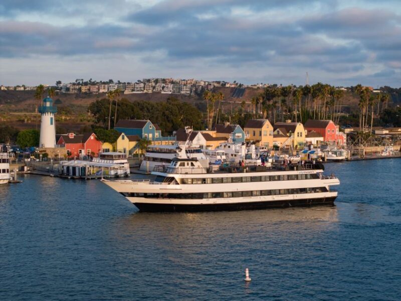 Marina Del Rey: Thanksgiving Buffet Brunch or Dinner Cruise - Key Points