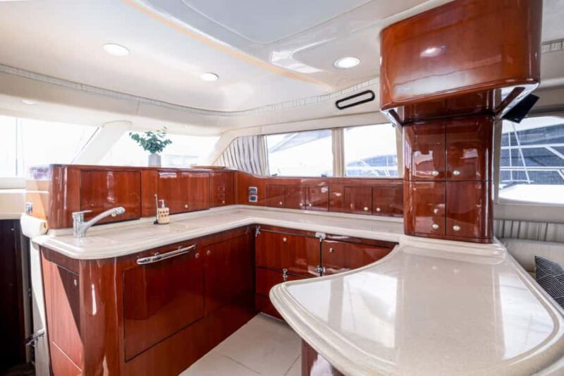 Marina Del Rey Yacht Charter Sea Ray - What to Expect from the Yacht Experience
