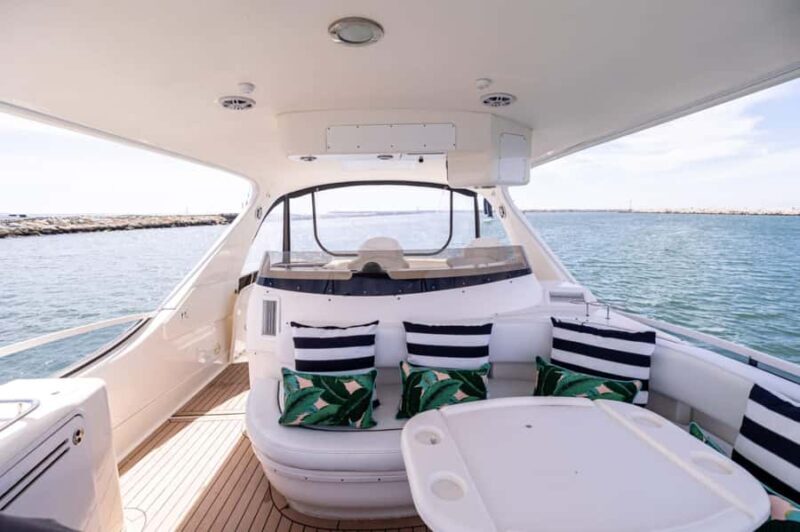 Marina Del Rey Yacht Charter Sea Ray - FAQ