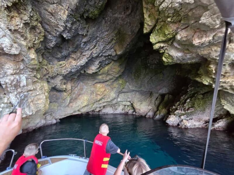 Marina Frapa: 7 Caves Boat Tour with Drinks and Snorkeling - Practical Tips for the Trip