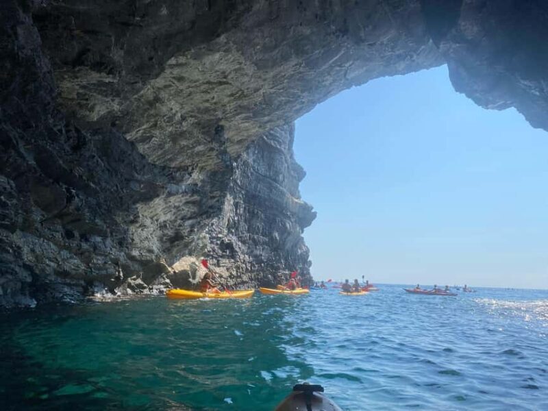 Marine Park of Bergeggi Island: Guided Kayak tour at sunset - Is This Tour Right for You?