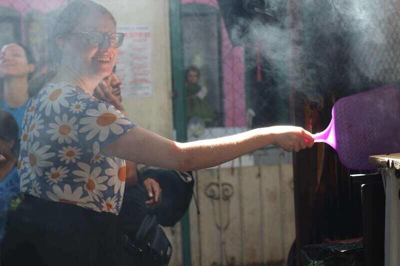 Market tour and all gastronomy included - The Food and Drink Experience