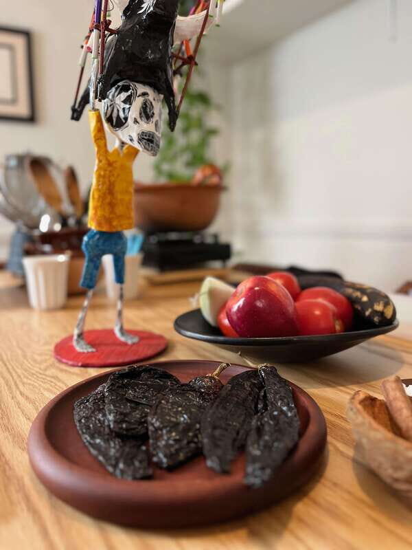 Market tour, cooking class & three-course Mexican feast - Key Points