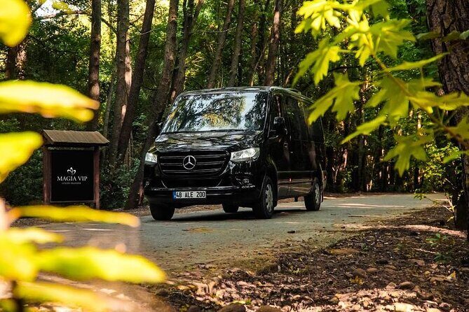 Marmaris Private Transfer with Drinks and Entertainment - What Does the Experience Include?