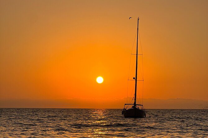 Marriage Proposal Boat Trip in Barcelona - The Itinerary: What to Expect on Your 2-Hour Voyage