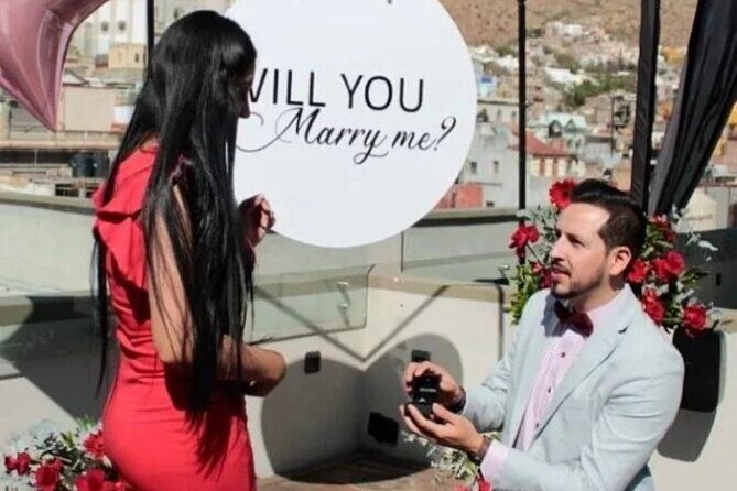 Marriage proposal in Guanajuato. - What to Expect from the Experience