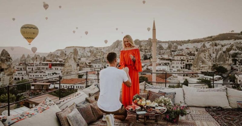 Marriage Proposal Surprise & Engagement in Cappadocia - Key Points
