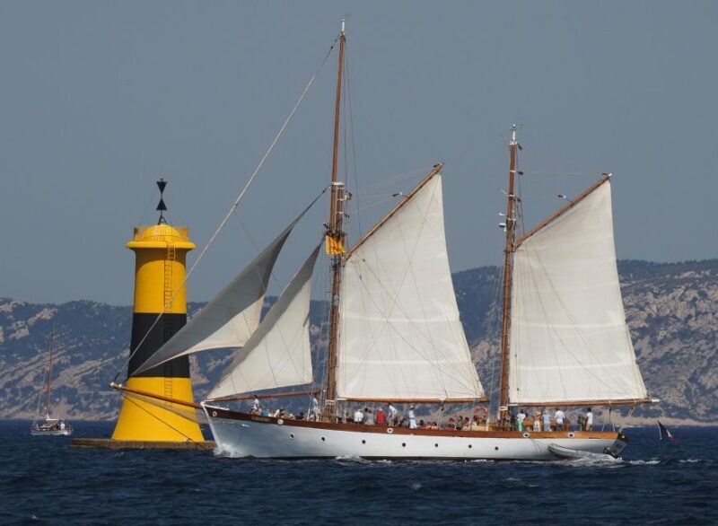 Marseille : Afternoon sailing trip - Key Points