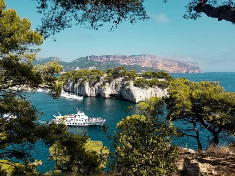 Marseille: Aix-en-Provence and Cassis Shore Excursion - The Charm of Cassis