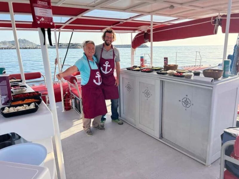 Marseille : Calanques Catamaran Cruise with Lunch & Wine - Key Points