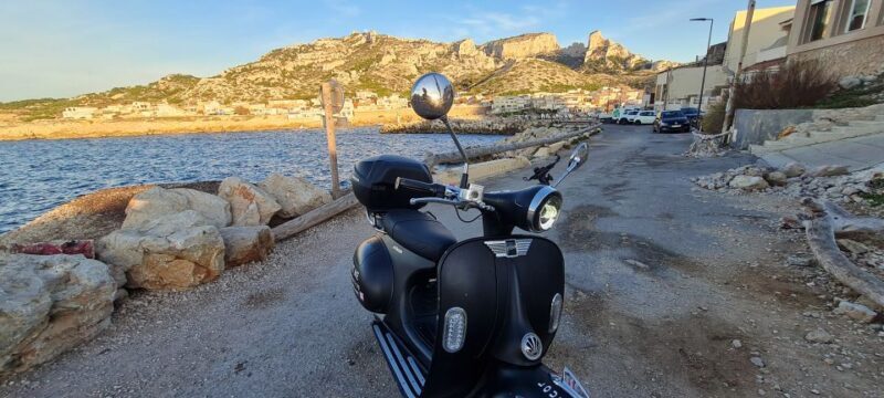 Marseille: Electric Motorcycle Rental with Smartphone Guide - Key Points