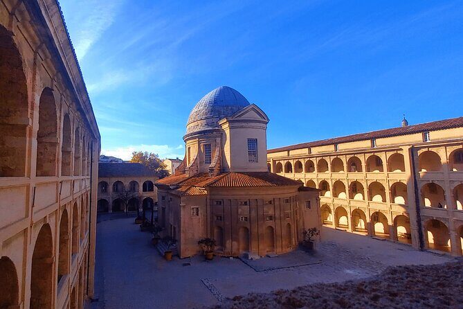 Marseille Guided Tour for 4 Hours with a Bilingual Local Guide - What Travelers Say About This Tour