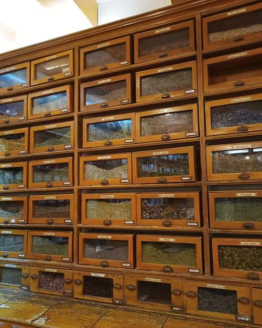 Marseille: Hidden Flavors Walking Food Tour - A Walk Through Marseille’s Hidden Flavors