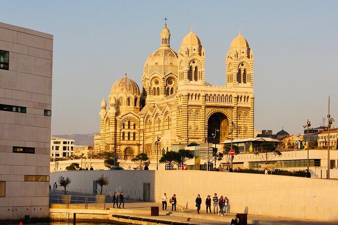 Marseille Old Town Exploration Game and Tour - FAQs