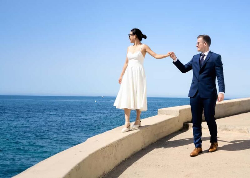 Marseille: Private Photoshoot in the Most Scenic Spots - Why Explore Hidden Gems?