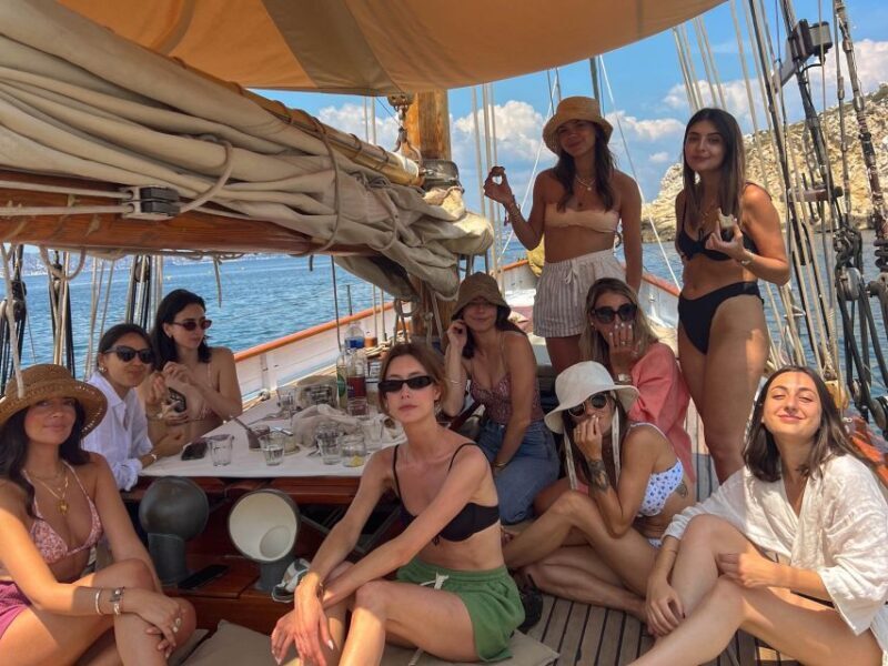 Marseille: Sailboat cruise with lunch, swim and organic wine - FAQ About the Marseille Sailboat Cruise