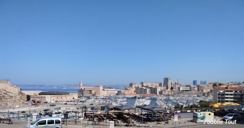 Marseille seen from the inside, Local Experiences - Practical Tips