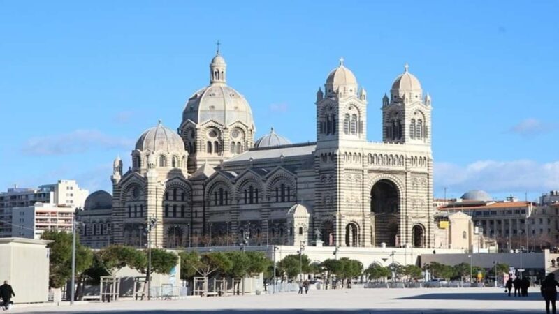 Marseille : Vieux-Port & Panier Walking Tour - Key Points