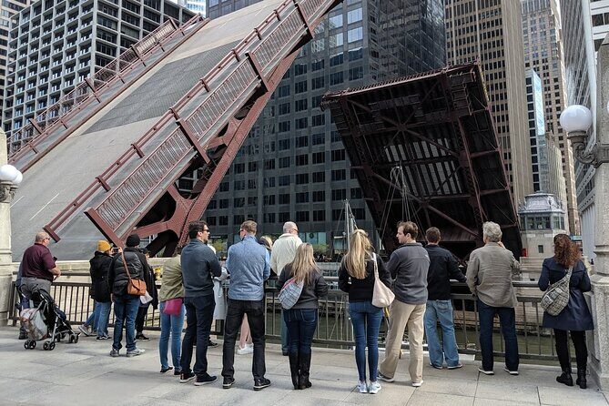 Marvels & Feats: An Engineer's Tour of Chicago Architecture - What Makes This Tour Stand Out