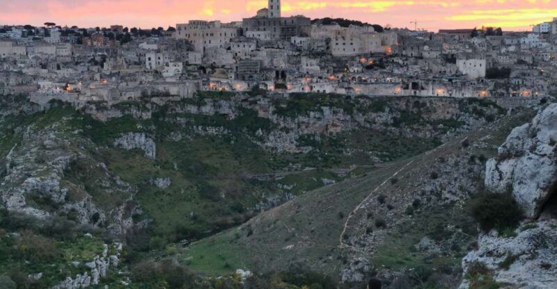 Matera: Hiking tour in the Canyon of the Gravina River - An In-Depth Look at the Gravina Canyon Hike