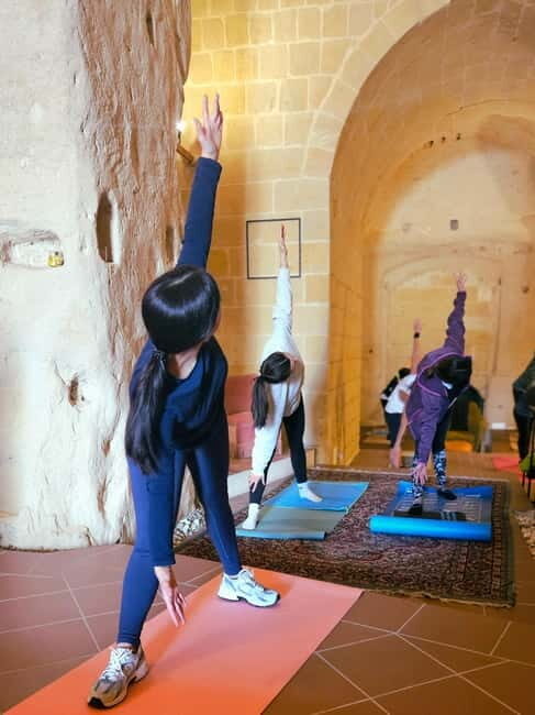 Matera: Yoga session in a Sassi cave with Breakfast - Matera: Yoga session in a Sassi cave with Breakfast