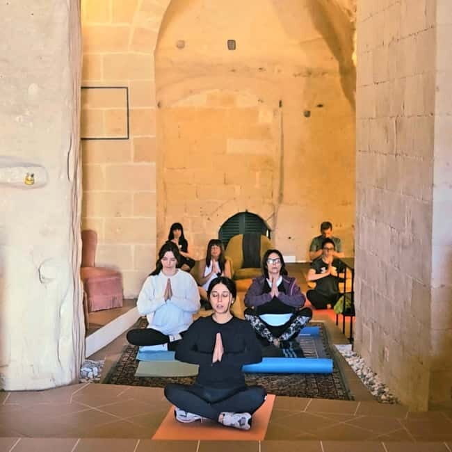Matera: Yoga session in a Sassi cave with Breakfast - FAQ
