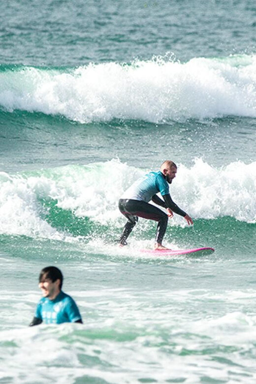 Matosinhos: Best surf Lesson with all equipment - What to Expect During the Lesson