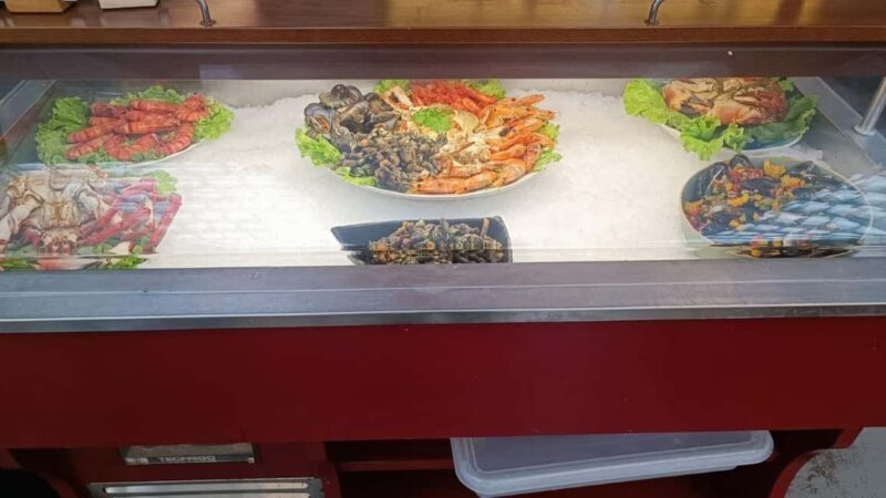 Matosinhos: Have lunch with fresh fish you choose at the market - Key Points