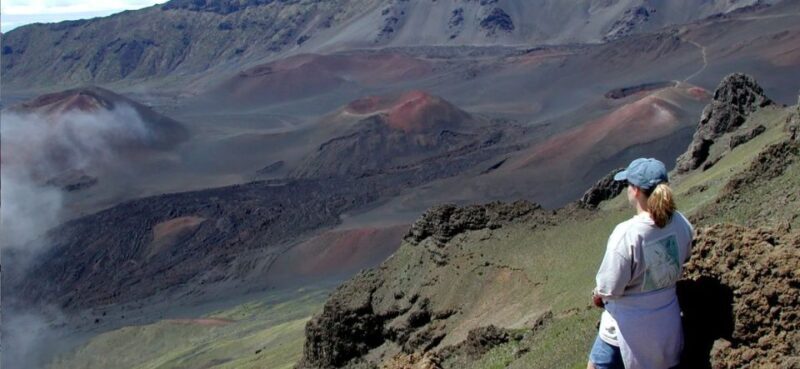 Maui: Guided Hike of Haleakala Crater with Lunch - Key Points