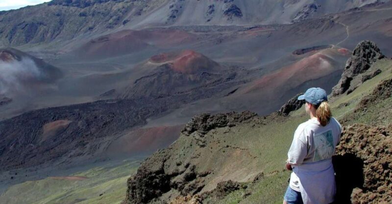 Maui: Guided Hike of Haleakala Crater with Lunch - Who Should Consider This Tour?
