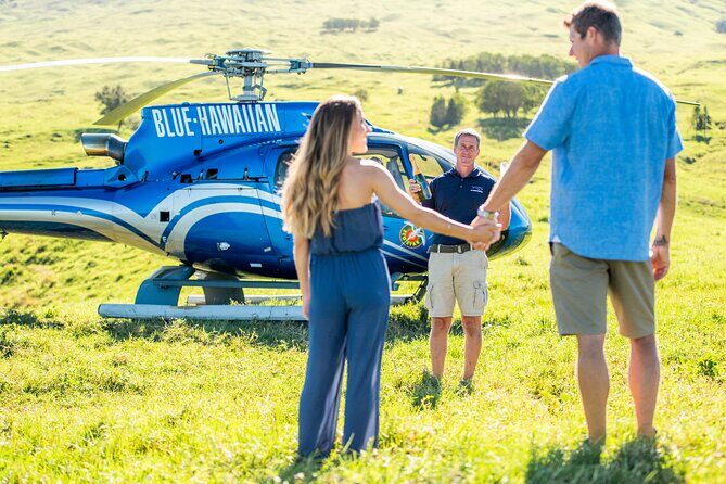 Maui & Molokai Spectacular with Exclusive Landing Helicopter Tour - Practical Considerations