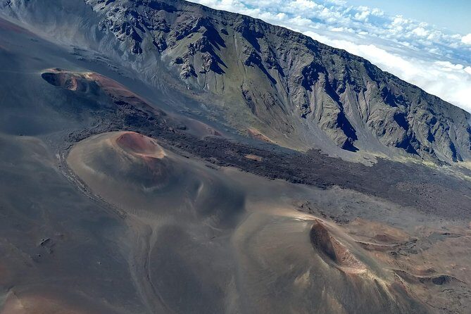 Maui-PRIVATE-Air Tour: Volcano Lava & Jungle Waterfalls (2-5 Max) - Why This Maui Air Tour Stands Out