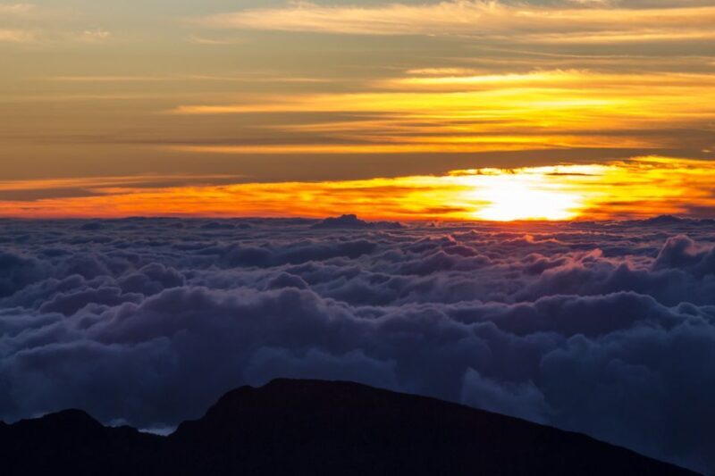 Maui: Sunset & Dinner Tour to Haleakala National Park - Key Points