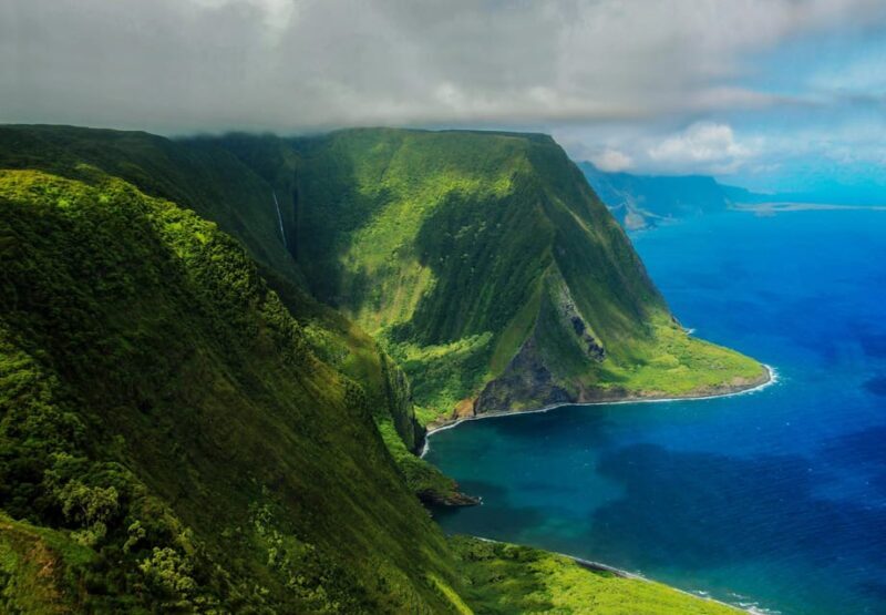 Maui: Waterfalls of West Maui and Molokai Helicopter Tour - Why This Tour Stands Out