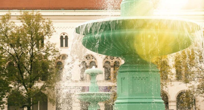 Maxvorstadt Munich: Mystery Tour from the Third Reich to the Student District - Museum District and Artistic Highlights