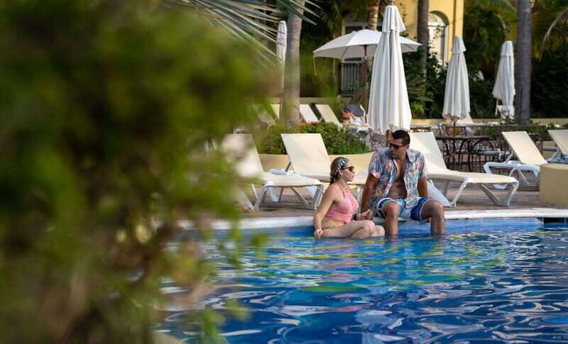 Mazatlan: Old Town Sightseeing and Golden Zone - Who Should Consider This Tour?