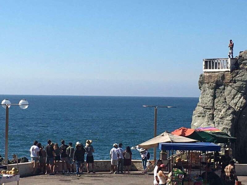 Mazatlan: Private van for 5 to 17 People - Exploring the Golden Zone and the Malecon