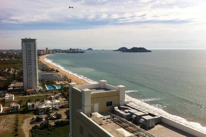 Mazatlan Sightseeing and Shopping Tour - Key Points