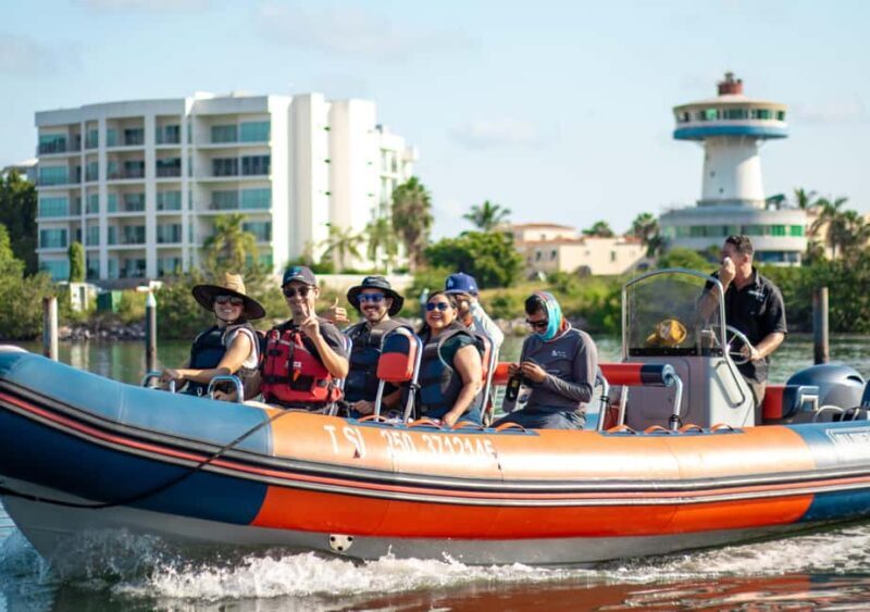Mazatlán: Whale-Watching Boat Tour with Marine Experts - Key Points