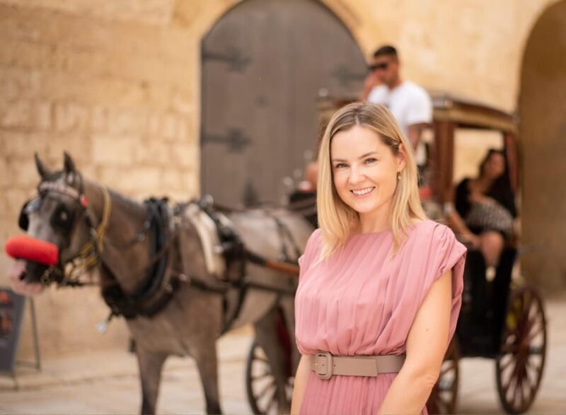 Mdina Professional Photoshoot 45 min over 70 digital Photos - Price and Value — Is It Worth It?