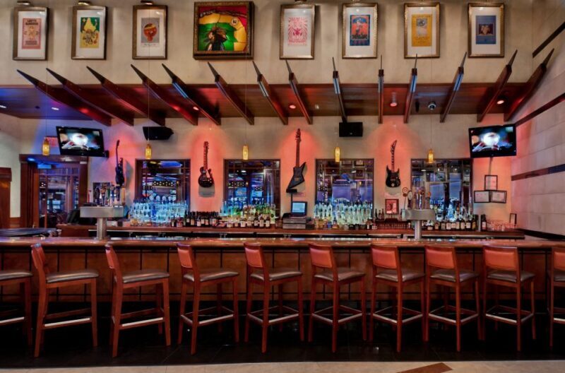 Meal at the Hard Rock Cafe Hollywood Florida - Value for Money: Is It Worth It?