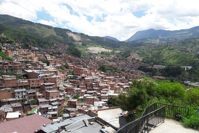 Medellín & Comuna 13 Private Tour - What to Expect from the Tour