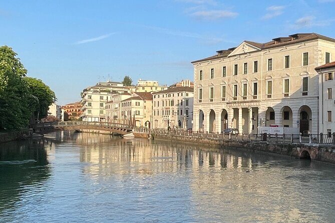 Medieval Canals and Fountains: A Treviso Self-Guided Audio Tour - Discovering Treviso: A Practical Look at the Tour