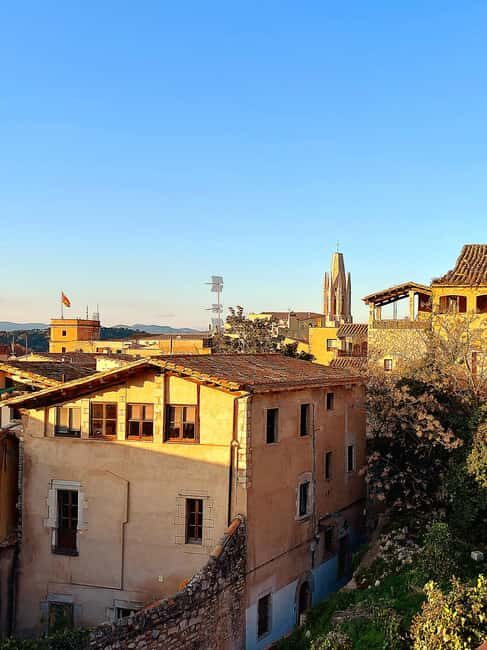 Medieval Girona: Hidden Tales (Licensed Guide) - Key Points