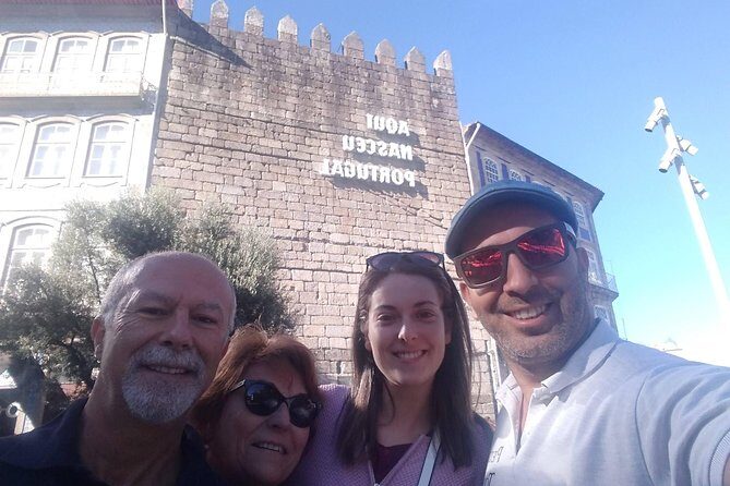 Medieval Guimarães- by Dusk or Day time -from Porto or Braga - FAQ About the Guimarães Tour