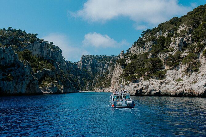 Mediterranean Dream : Cassis, Calanques Boat Ride & Appetizer - Key Points