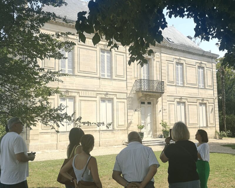 Médoc wine tour from Bordeaux: 2 wineries & 6 wines - Practical Details & Tips