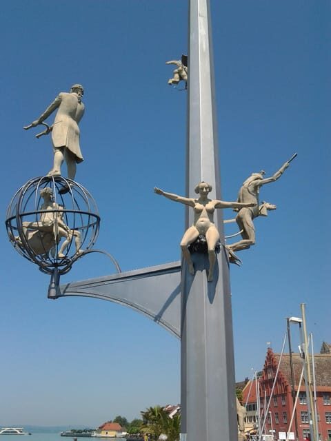 Meersburg: Public city tour with wine tasting - Key Points