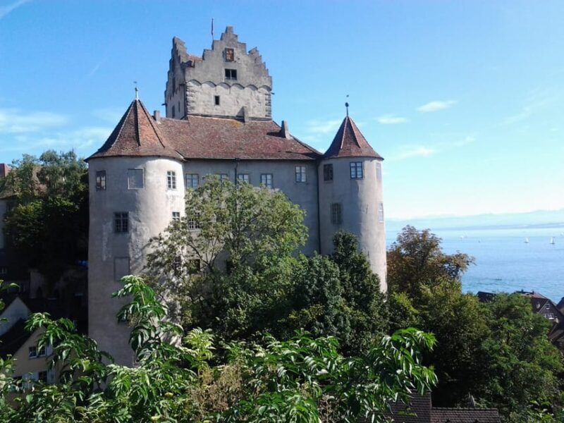 Meersburg: Public city tour with wine tasting - Exploring Meersburg’s Charm and Wine: A Deep Dive
