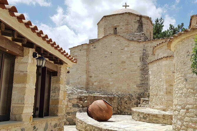 Meet the locals of Troodos mountains - Key Points